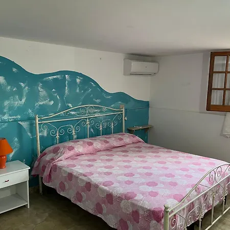 Aquarium Guest house